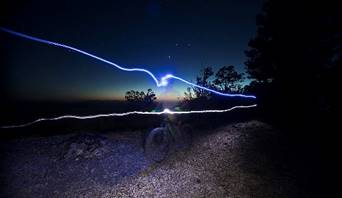 HydeSultze_NightRide-Momentum